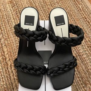 NWB DOLCE VITA NARRA WOVEN SANDAL